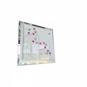 Plafon kwadratowy ze szkła ozdobny z fioletowymi wstawkami Slidehome